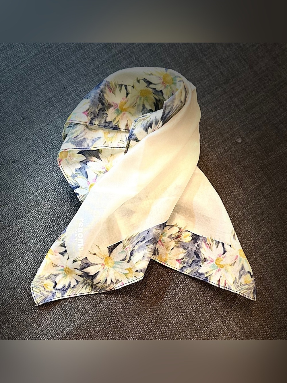 Renoma Floral blue with Cream handkerchief